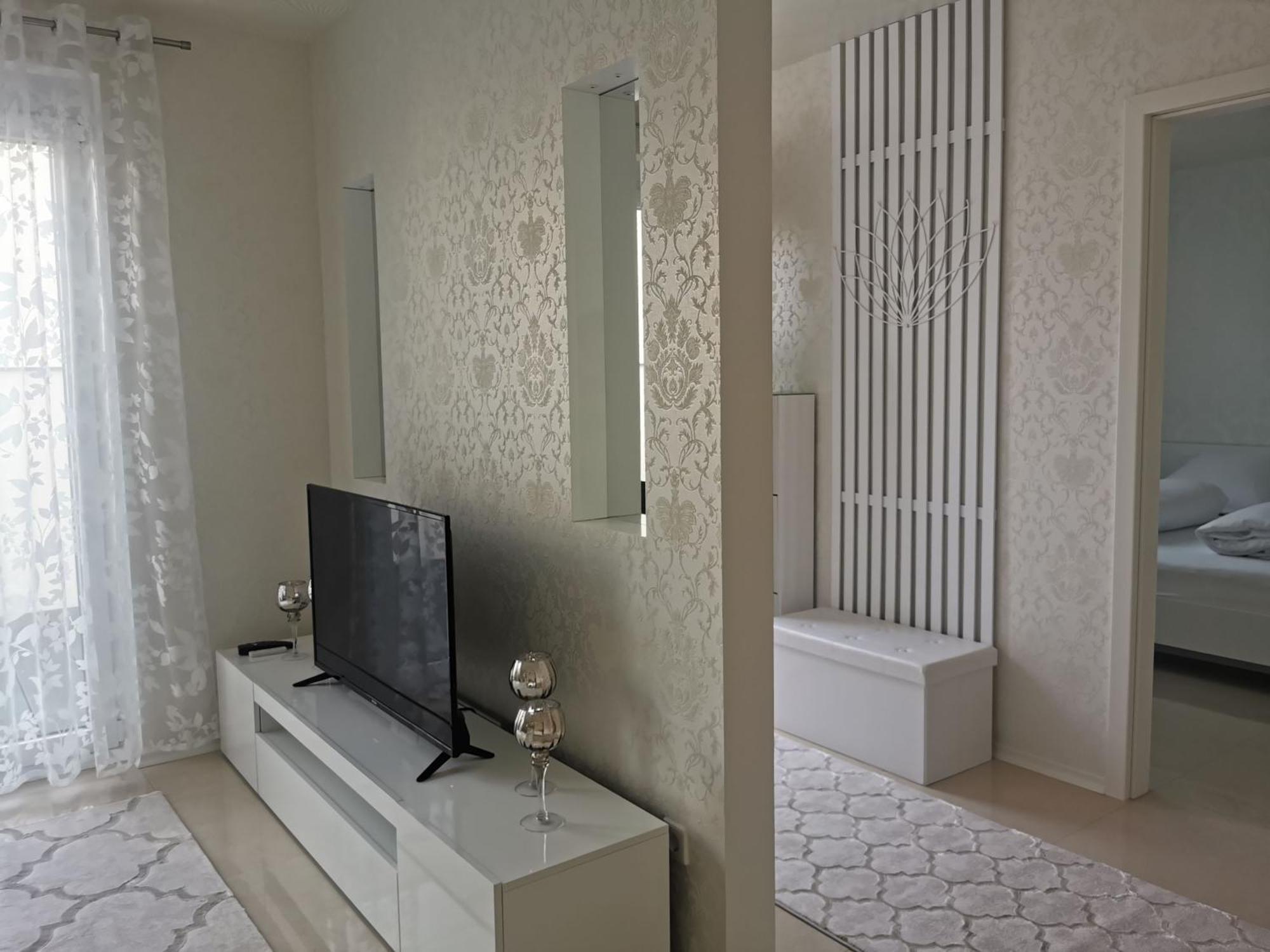 Ferienwohnung Edelweiss Rust Luaran gambar